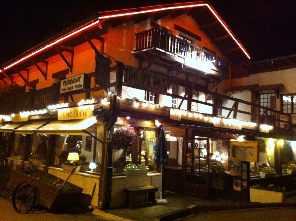 Hotel Franz Ла-Фу Экстерьер фото